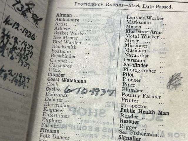 56) Excellent Original Collection of Pre WW2 Boy Scouts Cloth Badges & Diaries 1937-1939 — image 21