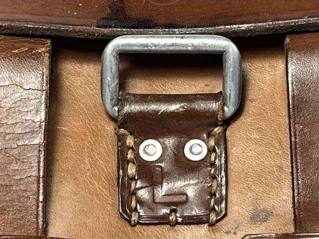 38) Excellent Original WW2 German Military Issue Medics Pouch In Brown Leather Dated 1940 — image 12