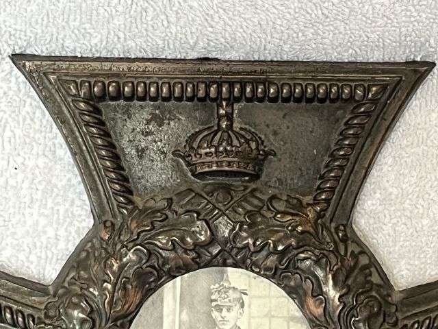 126) Lovely Original WW1 Imperial German Army Large Iron Cross Memorial Frame 1914-1915 — image 11