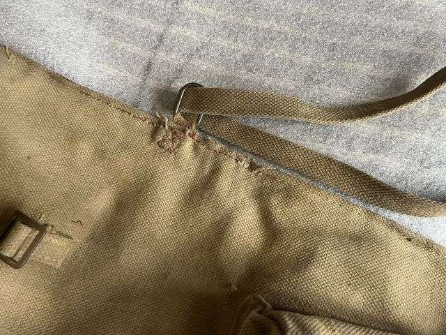 124) Good Original Well Used WW2 British Made Rifle Slip Dated 1942 — image 6