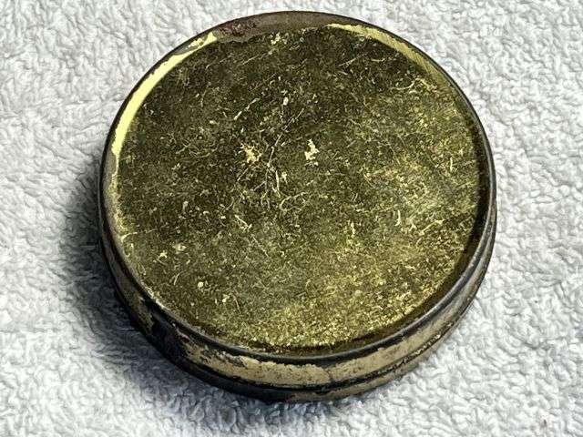 5) Excellent Original WW2 RAF & British Army Issue Anti-Mosquito Cream Tin & Contents — image 2