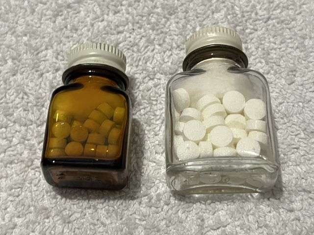 54) Near Mint Original Complete WW2 British Army & RAF Issue Water Bottle Sterilizing Outfit — image 3