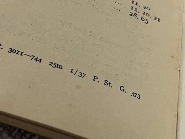 65) Good Original WW2 Hardback ARP Handbook No1 Personal Protection Against Gas Dated 1937 — image 4