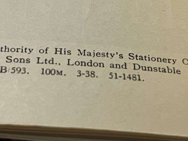 67) Near Mint Original WW2 ARP Handbook No2 First Aid For Gas Casualties 1938 — image 2
