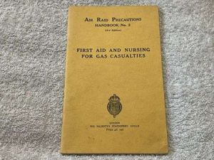 67) Near Mint Original WW2 ARP Handbook No2 First Aid …