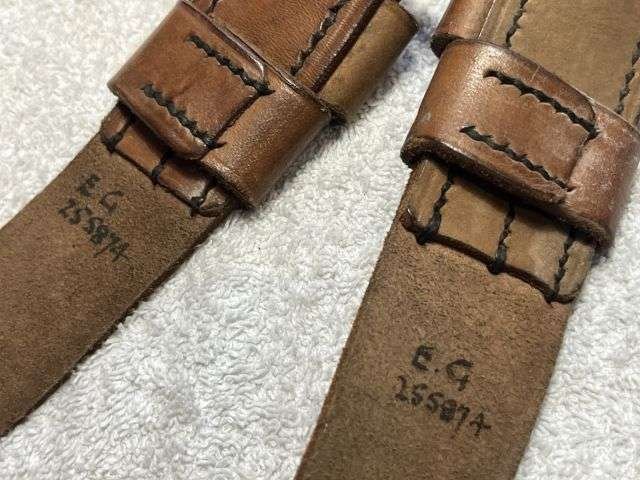 35) Excellent Original WW2 British Officers Leather Carry Straps For Bed Roll. All 3 Parts Matching Makers & 1944 — image 4