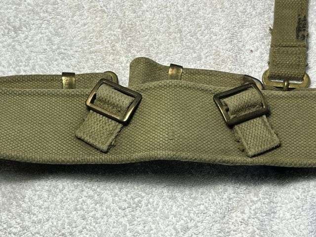 38) Excellent Original WW2 1937 Pattern Webbing Waist Belt & Brace Attachments L&E Ltd 1941 — image 6