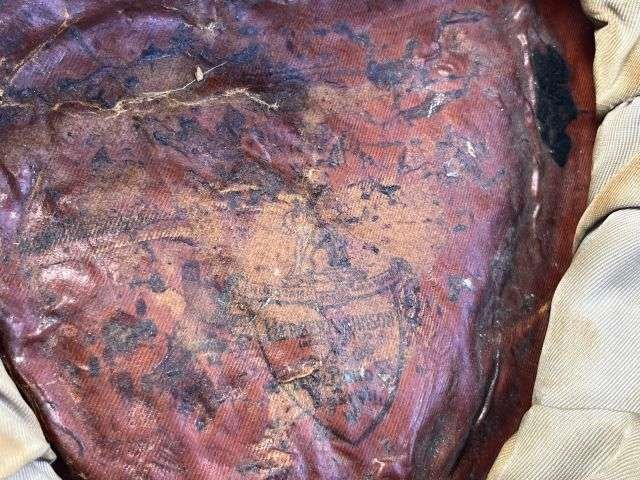 133) Tatty Well Used Original 1950s East Anglian Brigade Officers Peaked Cap With Badge — image 3