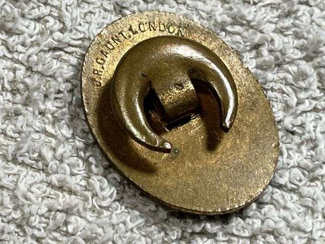 27) Excellent Original WW2 RAF War Workers J.R.Gaunt Brass Oval Lapel Badge — image 3