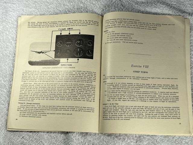 93) Interesting late 1940s RAF AM Pamphlet No 208 Instrument Flight 1948 — image 5