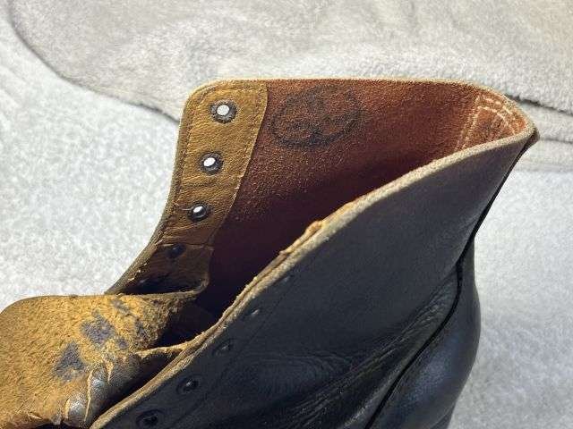 95) Excellent Original Late WW2 French Army Issue Ankle Boots 1945 Similar to WW1 British — image 20