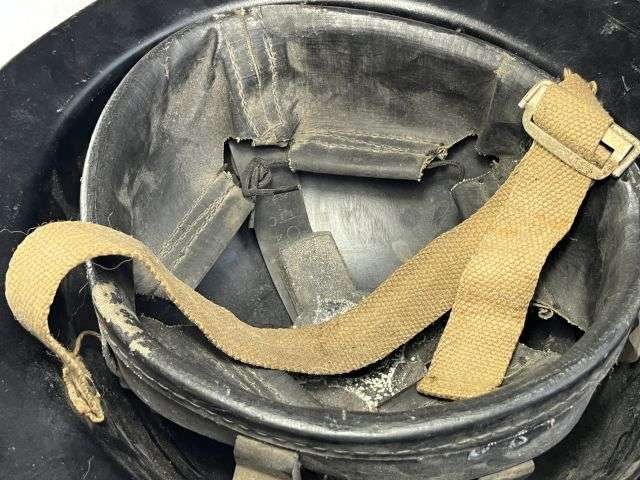 104) Excellent Original WW2 British Home Front Private Purchase Black Steel Helmet & Liner 1941 — image 4