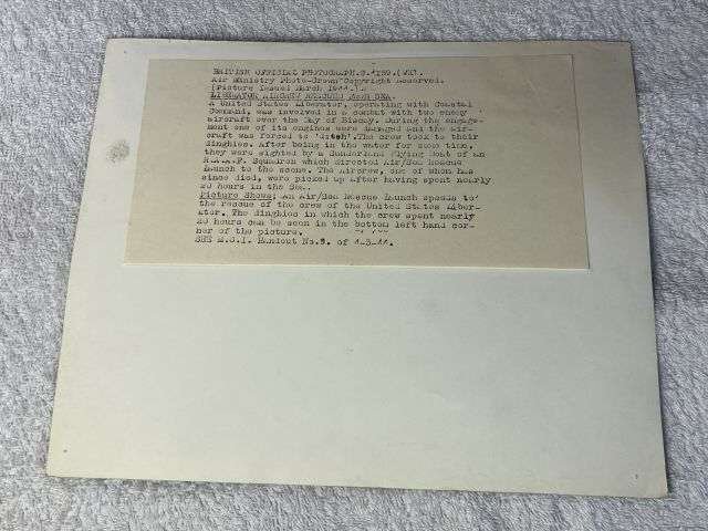 70) Interesting Original WW2 RAF Official Photograph Liberator Aircrew Rescued ASR March 1944 — image 3