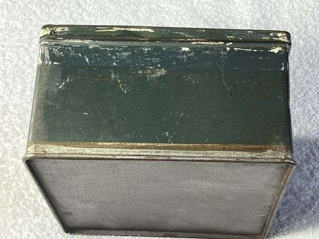 66) Excellent Original WW2 RAF Air Ministry Aircraft First Aid Outfit Emergency Dinghy Tin — image 5