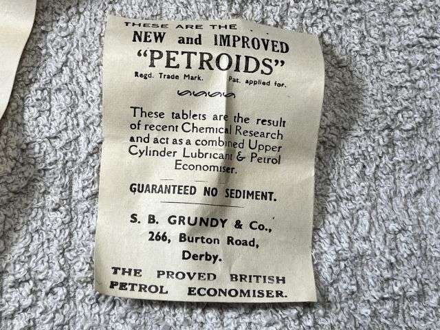 33) Complete Original WW2 Wartime Grundy's Petroids To Increase Fuel Economy Dated 1940 — image 3