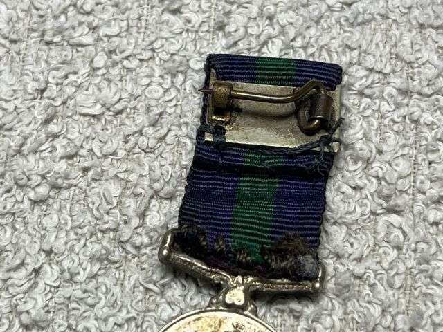 40) Good Well Used Original General Service Medal Miniature ERII — image 2
