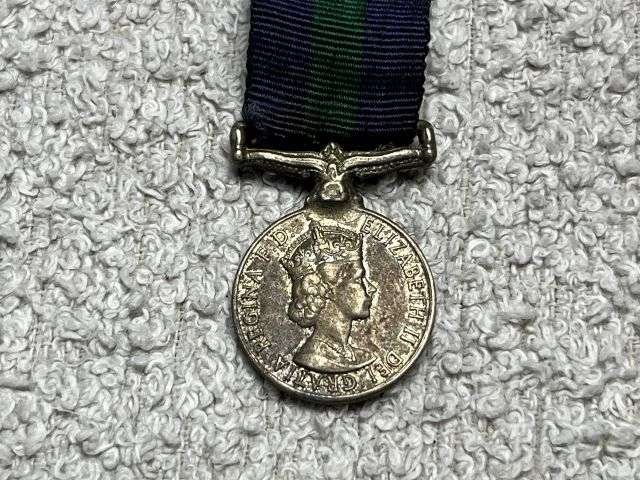 40) Good Well Used Original General Service Medal Miniature ERII — image 5