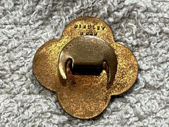 24) Excellent Original WW2 RAF War Workers Lapel Badge In Red Enamel — image 3