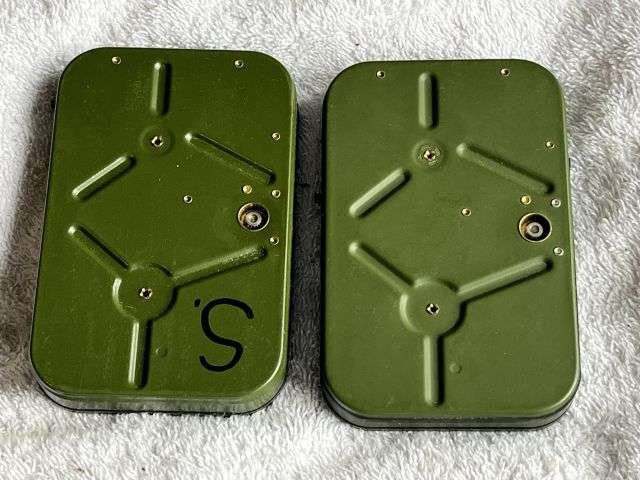 180) Excellent Original Early 1950s RAF Aircraft Camera Film Cassettes 14B/3474 In Original Box of Issue — image 2