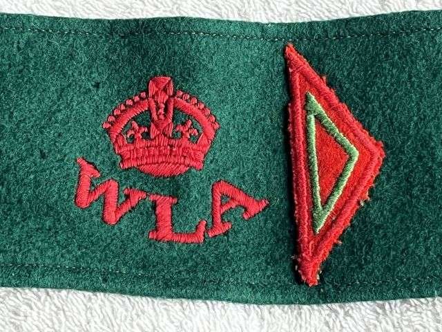 181) Good Original WW2 Woman's Land Army Felt Armband — image 7
