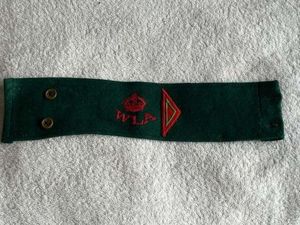 181) Good Original WW2 Woman's Land Army Felt Armband