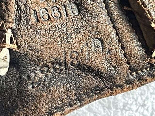 74) Lovely Clean Original Late WW2 – Post War RAF Late Pattern C-Type Flying Helmet 22C/879 — image 13