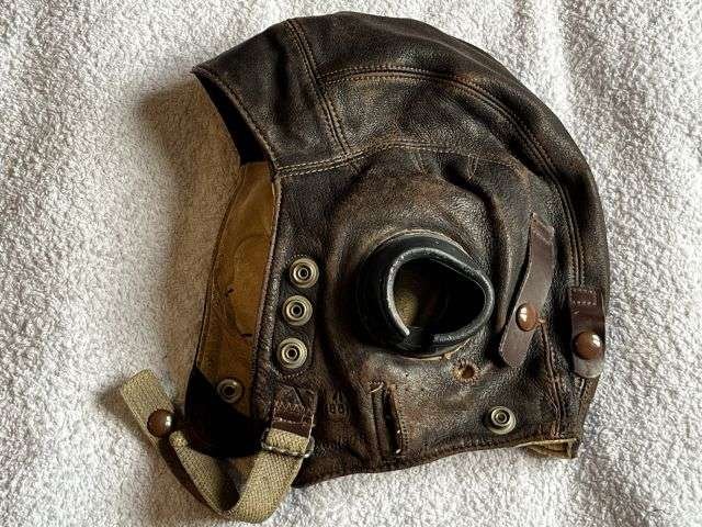 74) Lovely Clean Original Late WW2 – Post War RAF Late Pattern C-Type Flying Helmet 22C/879 — image 16