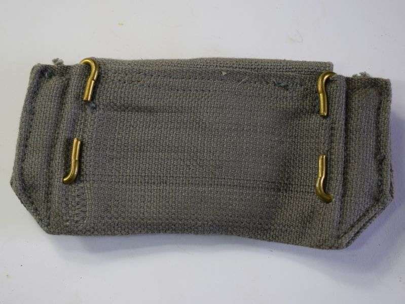 164) Good Original Un-issued WW2 RAF 1925 Pat Pistol Ammo Pouch J&A.H. 1942 — image 2