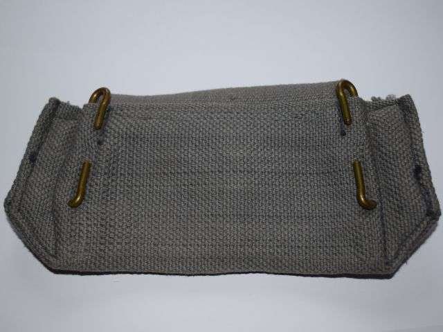 164) Good Original Un-issued WW2 RAF 1925 Pat Pistol Ammo Pouch J&A.H. 1942 — image 3