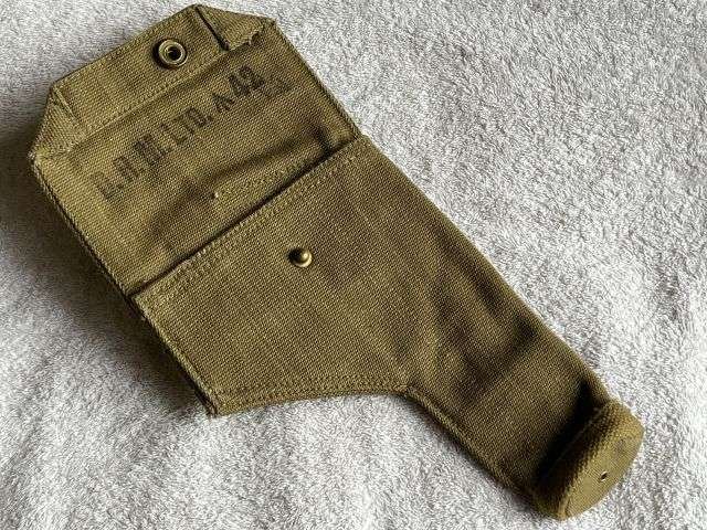 145) Mint Original Unissued WW2 British Army P37 Web Pistol Holster D.R.M. Ltd 1942 — image 2