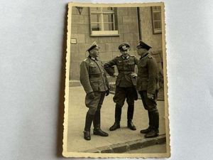 152) Original WW2 German Photograph of 3 German Army Officers …