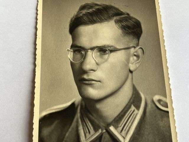 154) Good Original WW2 German Portrait Photograph of Army Soldier. Writing to Back — image 6