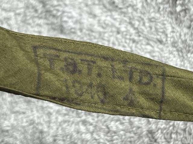 140) Mint Original WW2 British Army Issue Green Neck Tie Dated 1946 — image 2