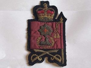 58) Lovely Large Post WW2 Coldstream Guards Padded Sleeve Badge …