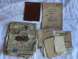 46) WW2 & Later British Army Dog Tags, Soldiers Service …