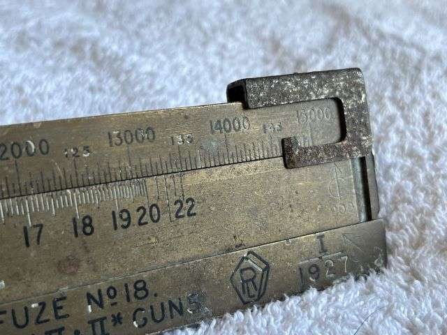 49) Excellent Heavy Duty Royal Artillery Field Gun Slide Rule Indicator, Fuze No18 B.L.60pr MKII & MKII* Guns 1927 — image 12