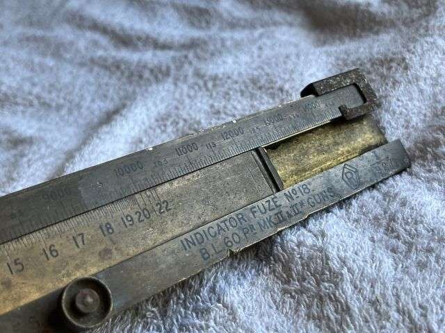 49) Excellent Heavy Duty Royal Artillery Field Gun Slide Rule Indicator, Fuze No18 B.L.60pr MKII & MKII* Guns 1927 — image 7