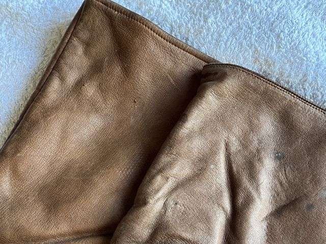 50) Excellent Original WW2 RAF Issue Type D Leather Flying Gloves — image 2