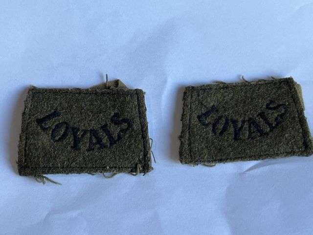 34) Excellent Original WW2 Loyal North Lancashire Regt Epaulette Slides Loyals — image 3