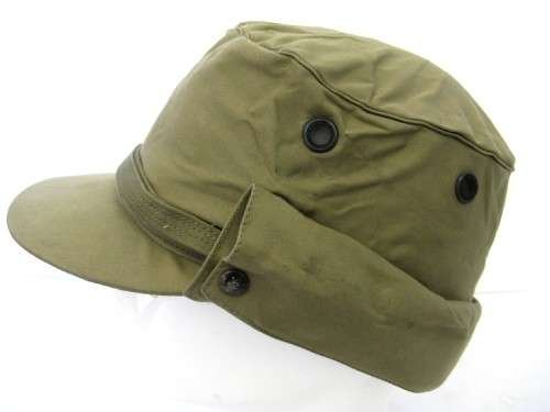 193) Original Un-issued 1950 Pattern Jungle Green Peaked Cap as used in Korea, Malaya etc — image 2