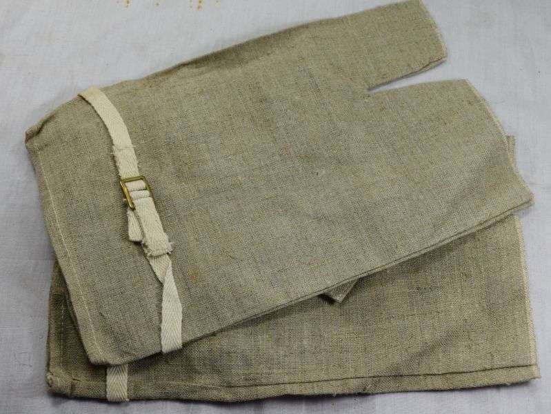 Unissued WW2 British Military Linen Fingerless Gloves, Anti-Gas. — image 2