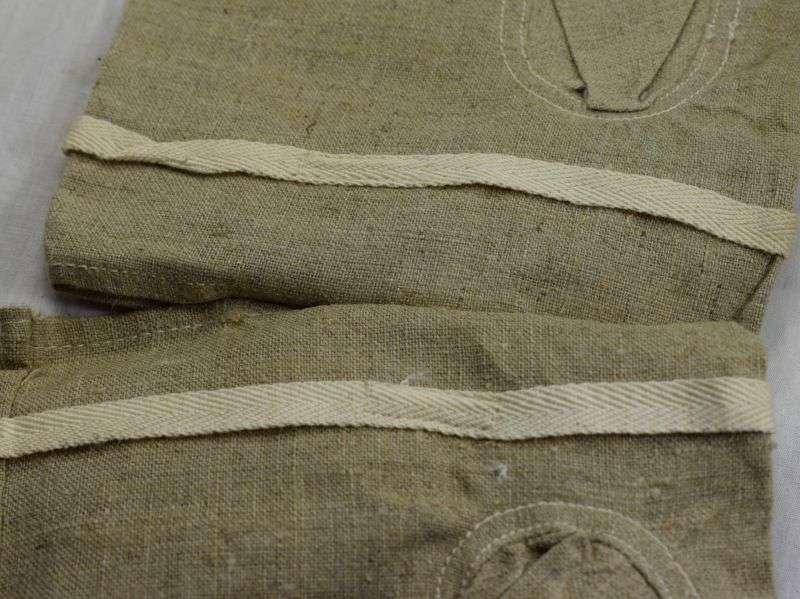 Unissued WW2 British Military Linen Fingerless Gloves, Anti-Gas. — image 3