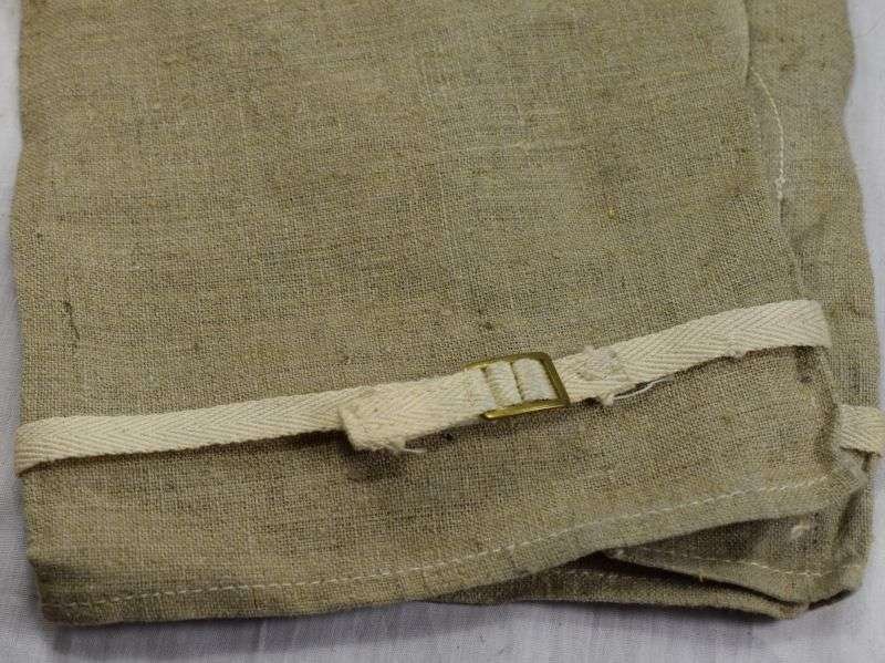 Unissued WW2 British Military Linen Fingerless Gloves, Anti-Gas. — image 4