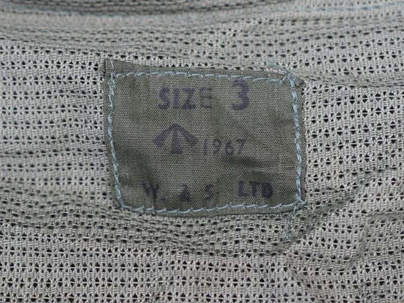 202) Mint British Army Tropical Issue JG Aertex V Neck Vest/T Shirt 1967 — image 3