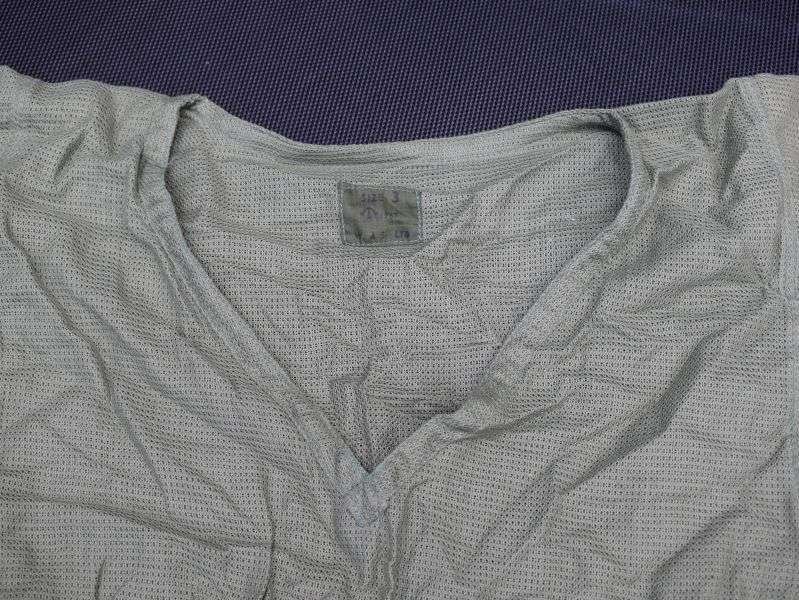 202) Mint British Army Tropical Issue JG Aertex V Neck Vest/T Shirt 1967 — image 4