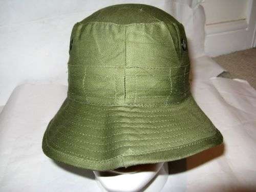 205) Mint Un-issued British Army 1944 pattern Jungle Service Hat — image 2