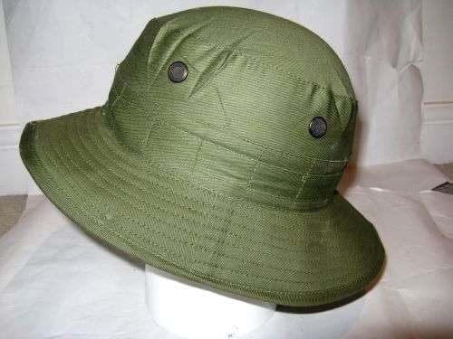 205) Mint Un-issued British Army 1944 pattern Jungle Service Hat — image 3