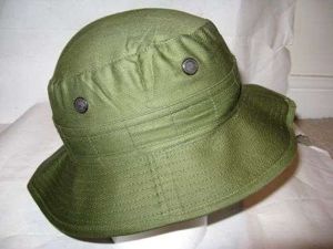 205) Mint Un-issued British Army 1944 pattern Jungle Service Hat