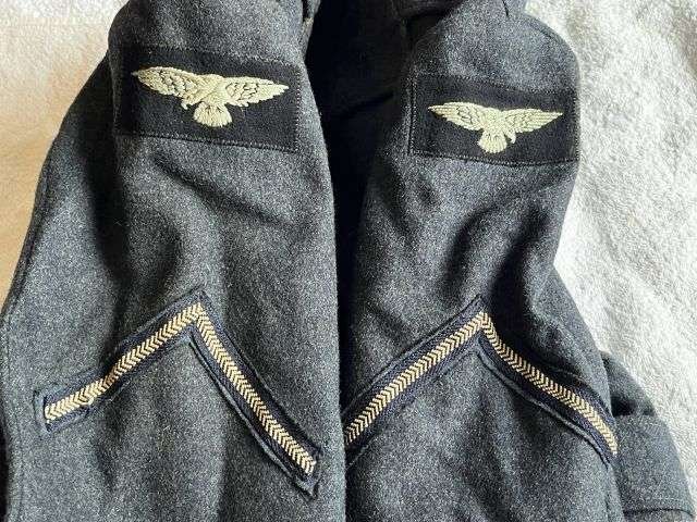 80) Good Original WW2 Pattern RAF Issue Other Airman's Service Dress Jacket Dated 1951 — image 10