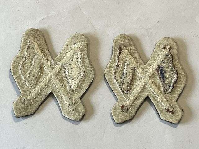 50) Good Post WW2 British Royal Signals Crossed Flags Cloth Sleeve Badge Pair — image 2